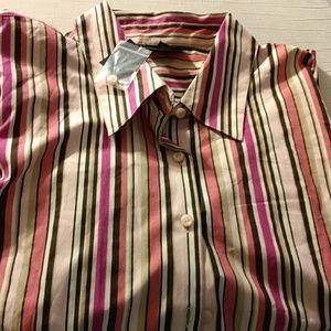 🆕 NWT Lane Bryant Button Down Shirt